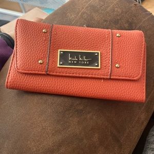 Nicole miller wallet